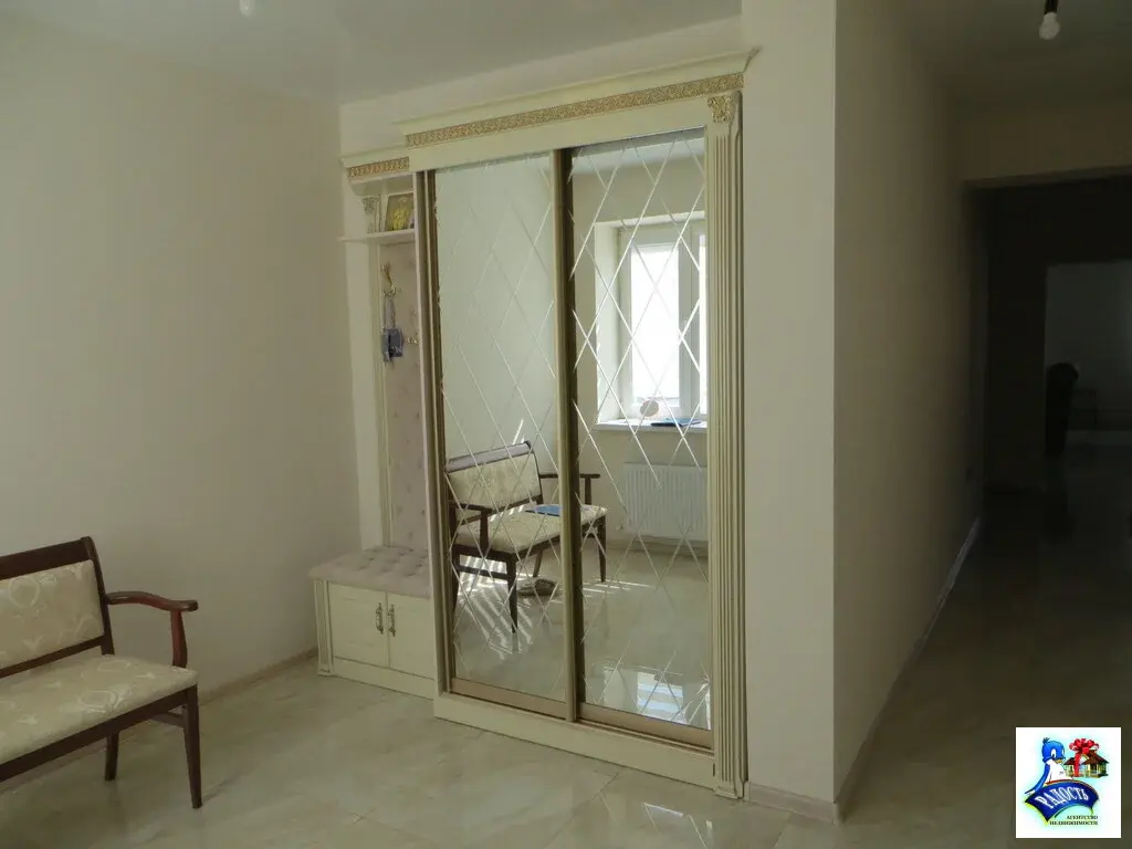 Продам большой дом с полной отделкой в хорошем месте. - Фото 4