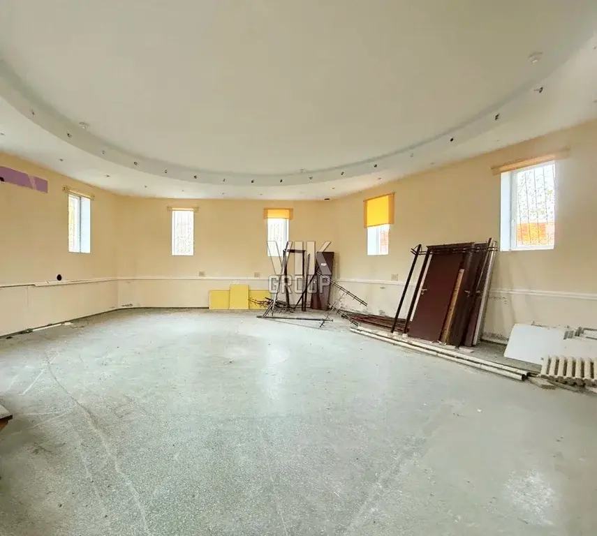 Продается отдельно стоящее одноэтажное здание с ЗУ в г. Кременки - Фото 2