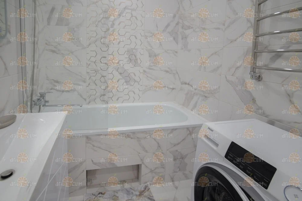 2-комн. квартира - Фото 14