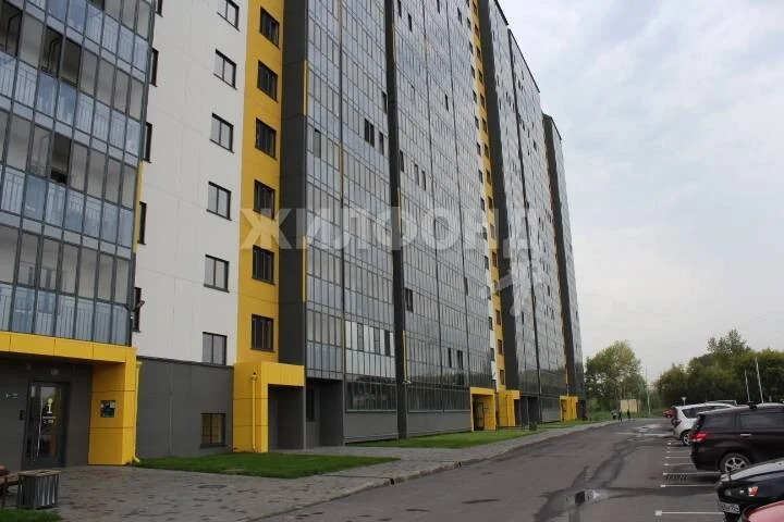 Продажа квартиры, Новосибирск, ул. Бронная - Фото 0