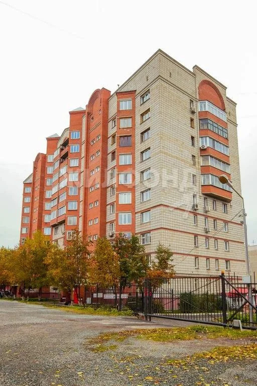 Продажа квартиры, Новосибирск, Сибиряков-Гвардейцев пл. - Фото 3