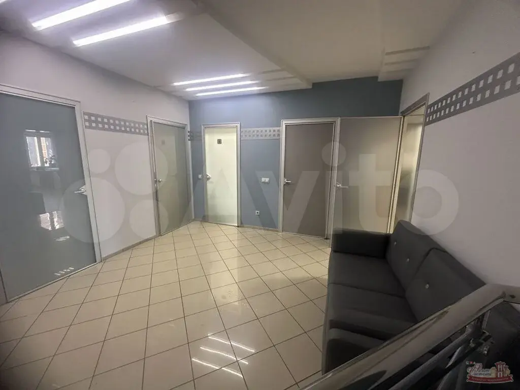 Магазин на первой линии с отд. входом + парковка - Фото 15