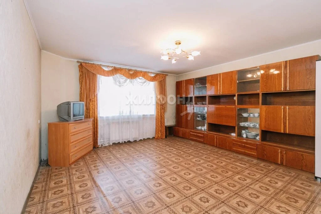 Продажа квартиры, Новосибирск, ул. Обогатительная - Фото 1