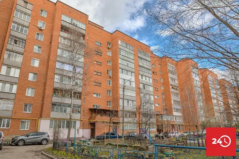 Продается 2 комнатная квартира на Южной поляне с удачным расположением - Фото 1