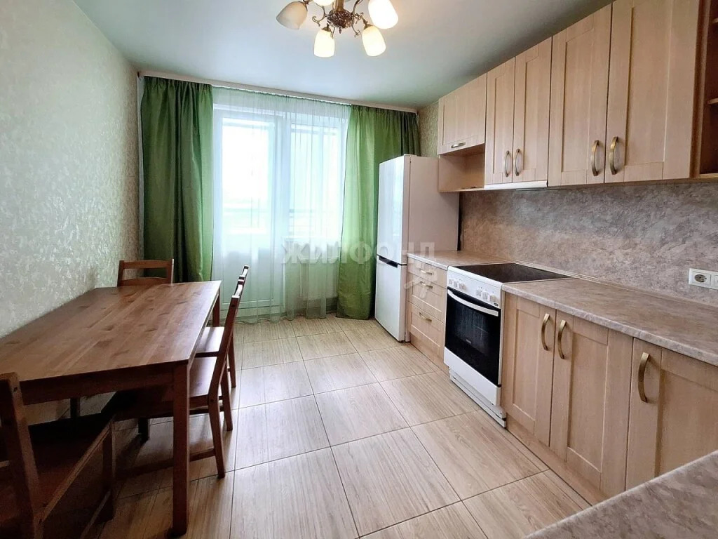 Продажа квартиры, Новосибирск, Дзержинского пр-кт. - Фото 0