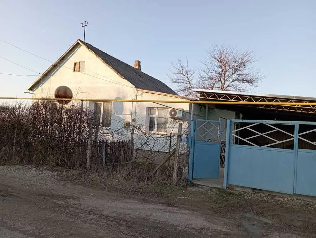 Продам дом в пгт Советский - Фото 0