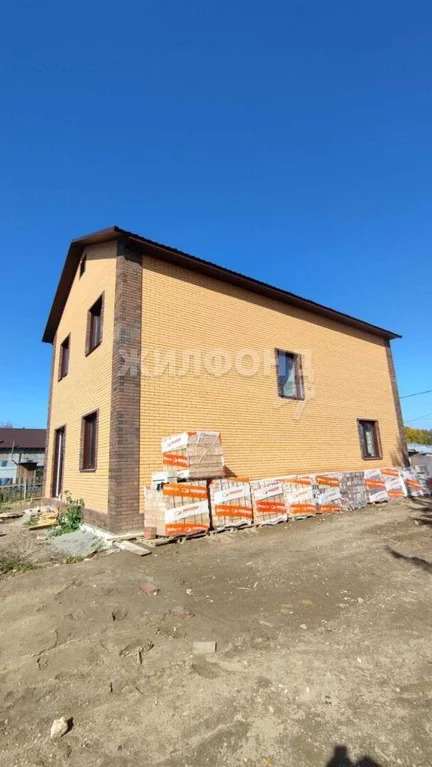 Продажа дома, Новосибирск, ул. Тракторная - Фото 0