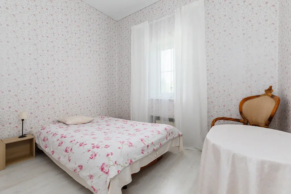 Просторный дом с ремонтом и центральными коммуникациями - Фото 12