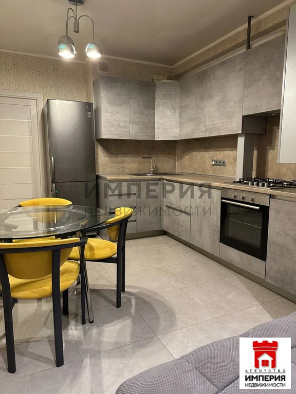 Продажа квартиры, Симферополь, ул. Старозенитная - Фото 1