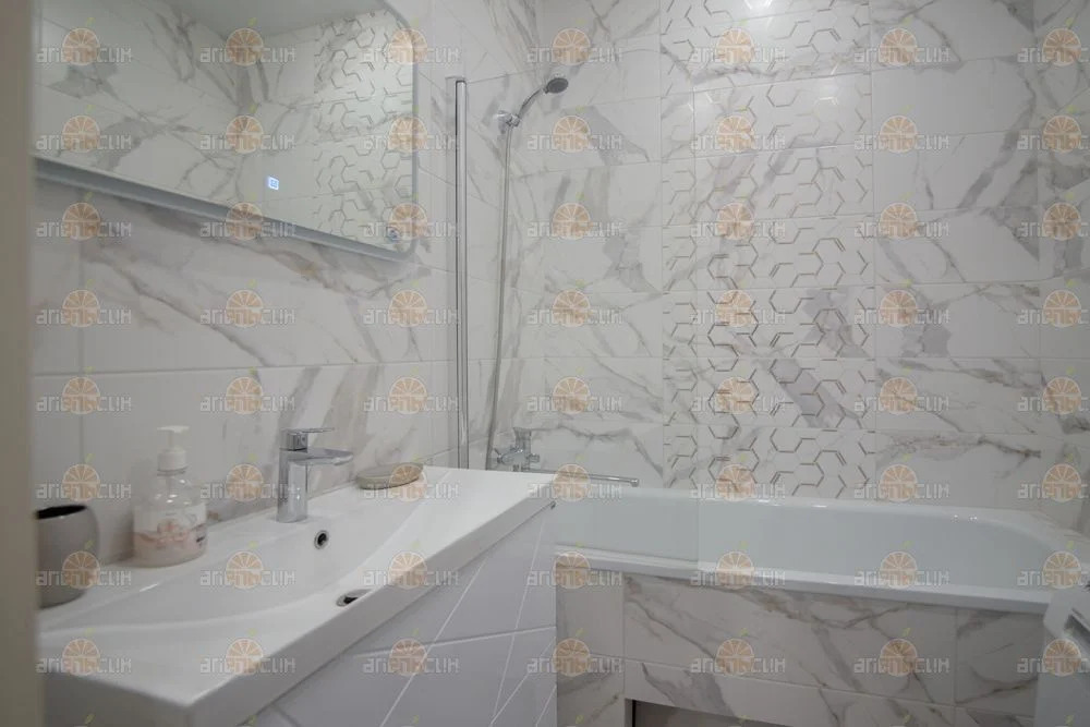 2-комн. квартира - Фото 13