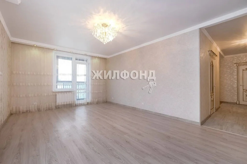 Продажа квартиры, Новосибирск, ул. Дмитрия Шамшурина - Фото 1