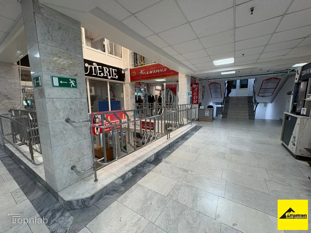 Продажа торгового помещения, Ейск, Ейский район, ул. Энгельса - Фото 1