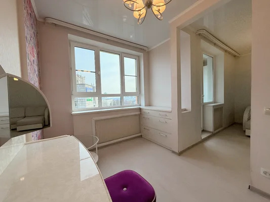 Продам однокомнатную (1-комн.) квартиру, Родионова ул, 192 к.3, Ниж... - Фото 12