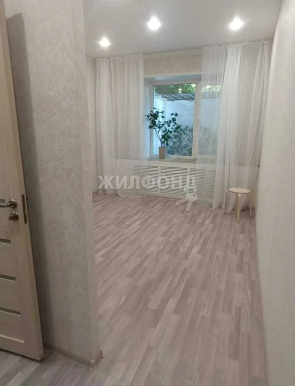 Продажа комнаты, Новосибирск, ул. Планировочная - Фото 0