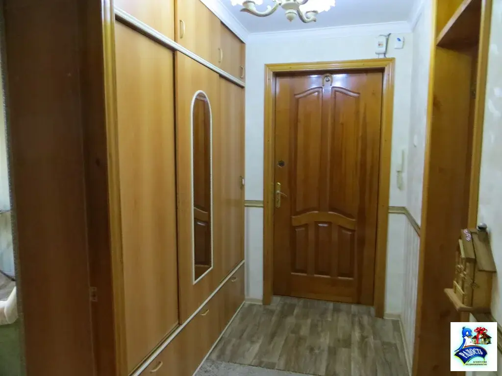 Продам трешку с ремотом и мебелью рядом с набережной. - Фото 2