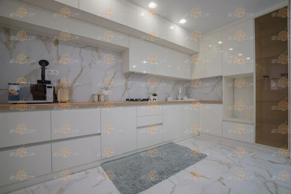 2-комн. квартира - Фото 2