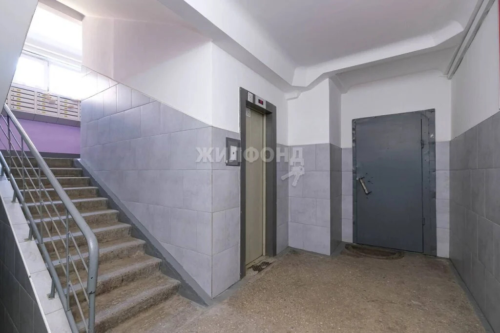 Продажа квартиры, Новосибирск, ул. Комсомольская - Фото 1