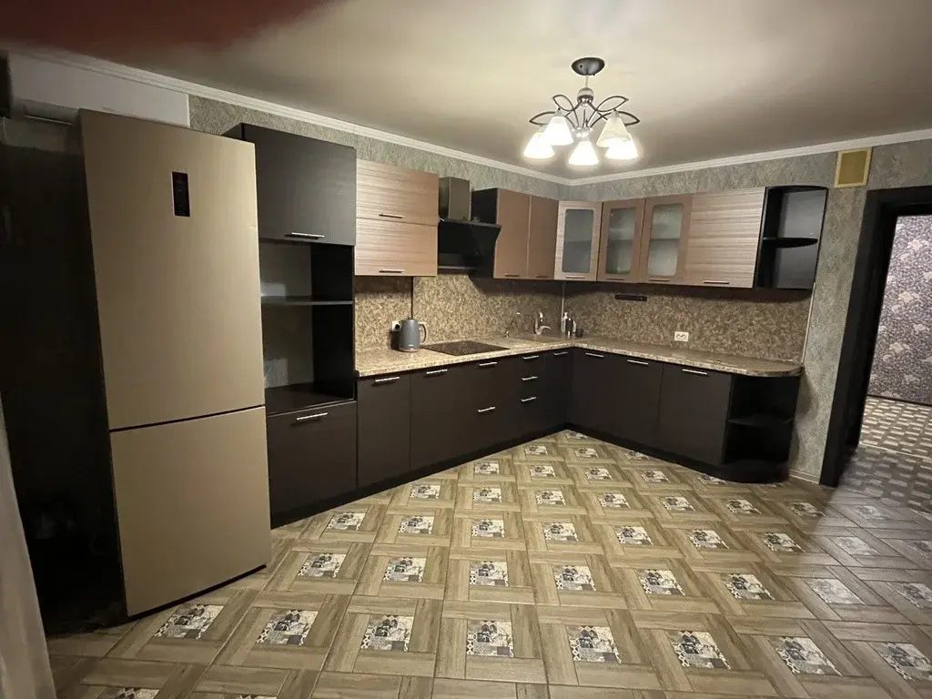 Продаю 2к.кв в г. Краснодаре - Фото 2