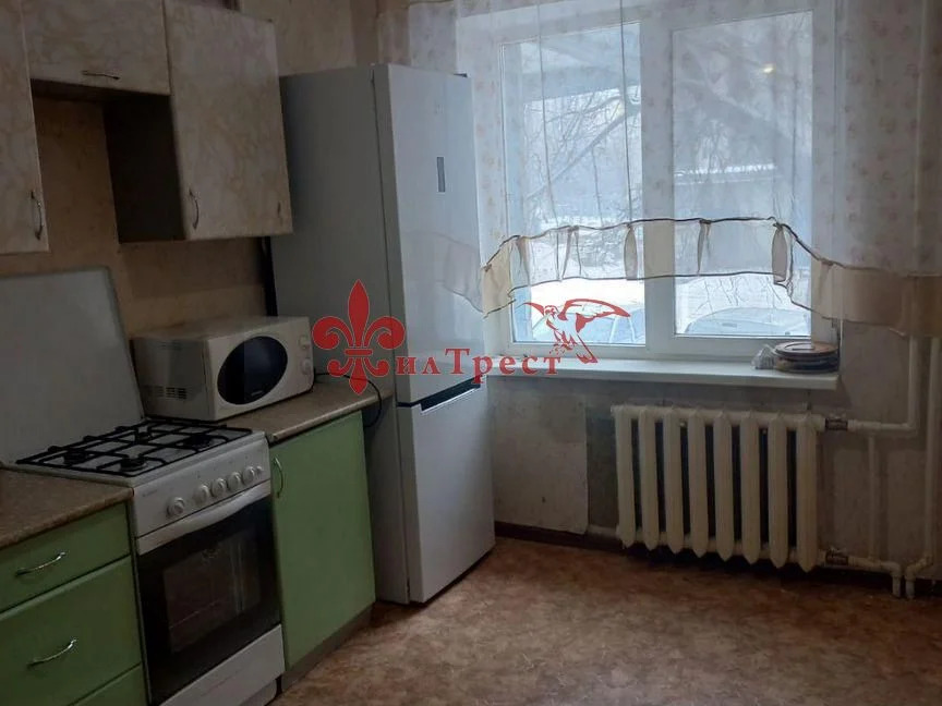 4-к. квартира, 75 м, 1/9 эт. - Фото 1