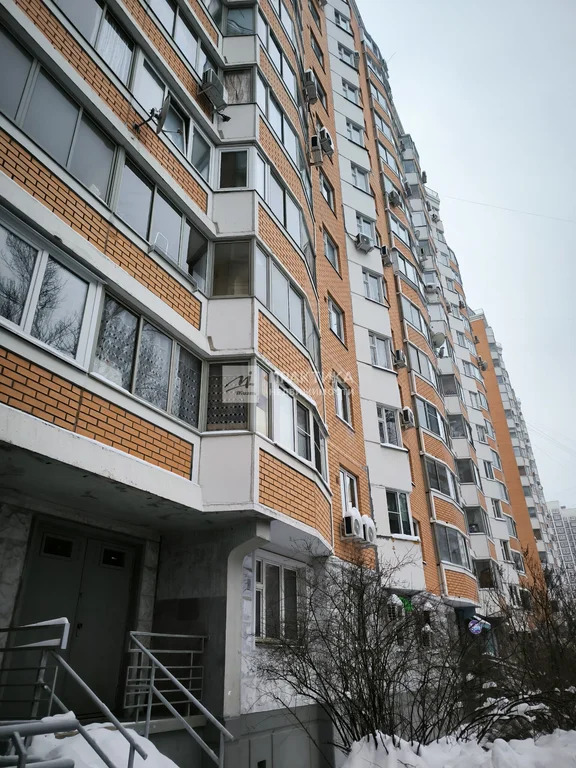 Продажа квартиры, ул. Дыбенко - Фото 1