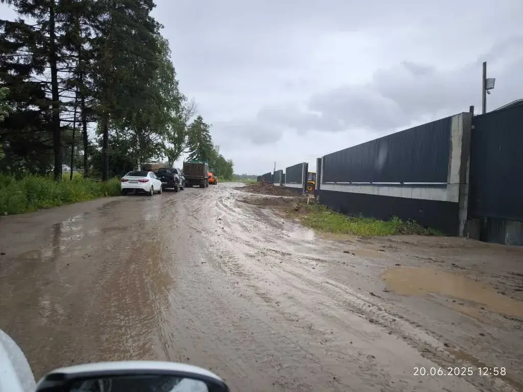 Пром. участок 68,31 сот в 9 км от МКАД по трассе в аэропорт Домодедово - Фото 1