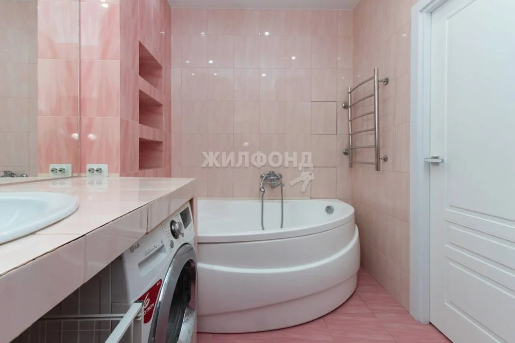 Продажа квартиры, Новосибирск, ул. Зыряновская - Фото 0