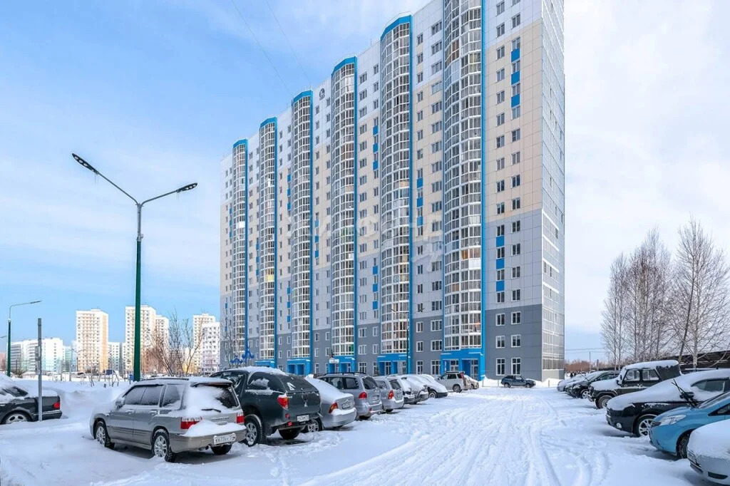 Продажа квартиры, Новосибирск, Александра Чистякова - Фото 1