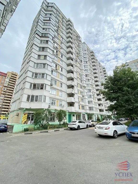 Продаётся 1-комнатная квартира пгт. Октябрьский,ул. 60 лет Победы, 2 - Фото 2