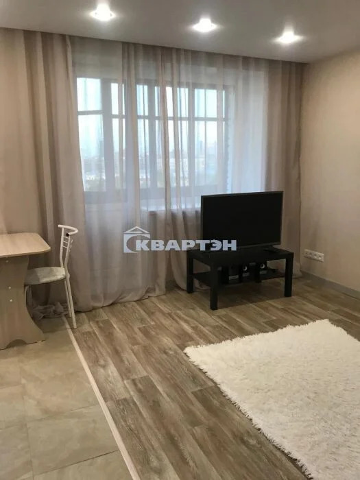 Продажа квартиры, Новосибирск, ул. Челюскинцев - Фото 2