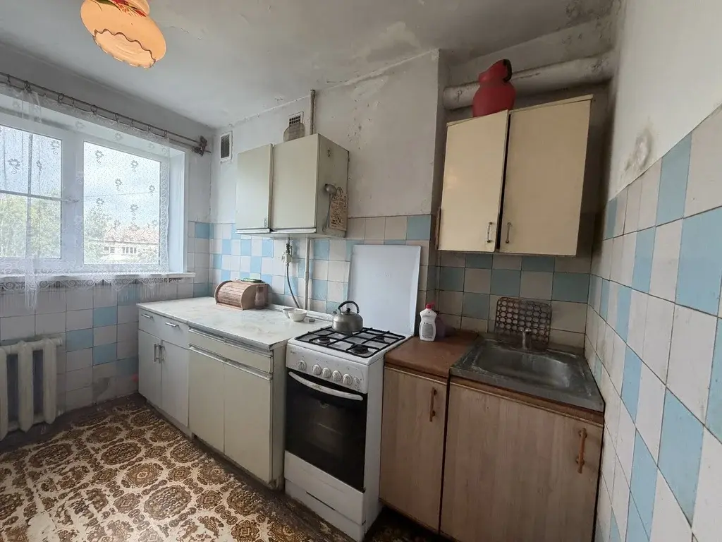 1/2 доля в 3-х квартире на ул. Новлянская, дом 12а - Фото 1