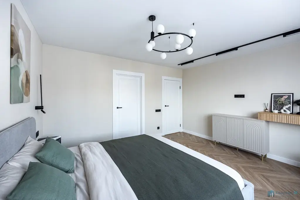 Вашему вниманию предлагается просторная семейная квартира на Рублёвско - Фото 10