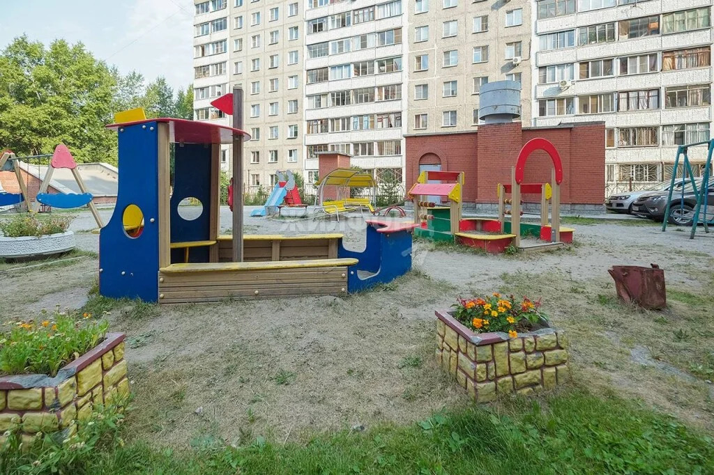 Продажа квартиры, Новосибирск, 1-й переулок Римского-Корсакова - Фото 0