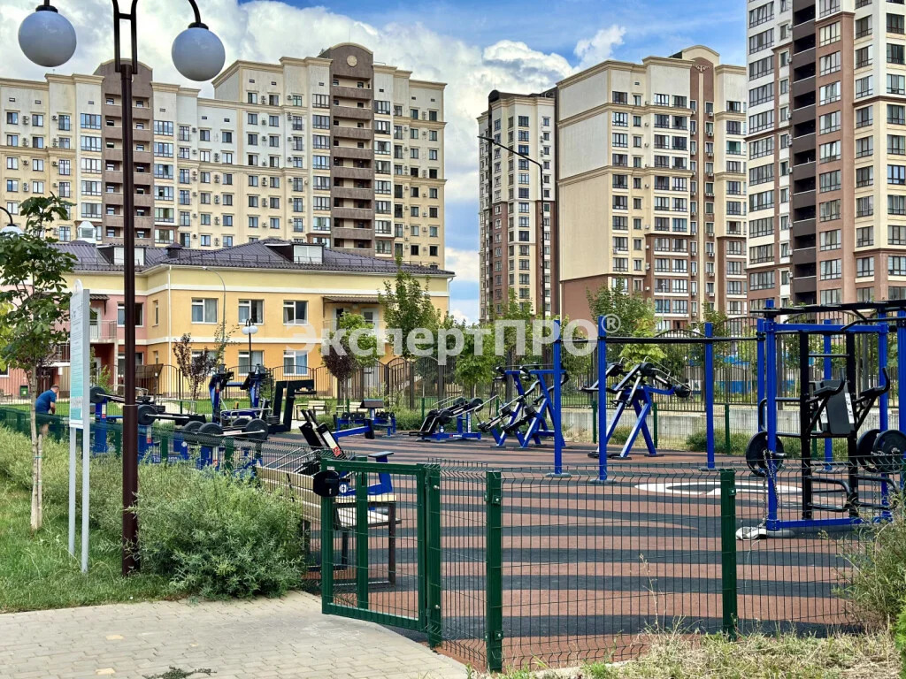 Продажа квартиры, Мирное, Симферопольский район, улица Крымской Весны - Фото 1