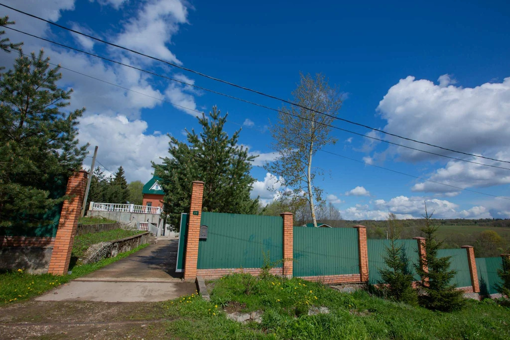 Коттедж 564.999 м2 на участке 24 сот. - Фото 1