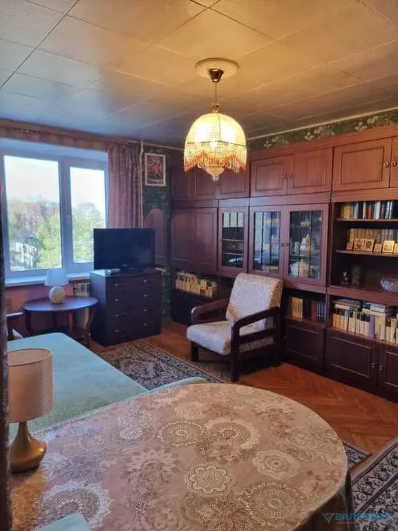 Сдается в аренду 1 к.кв. 36,7м2 на 7эт, ул. Карпинского, д.34, к.2. - Фото 1