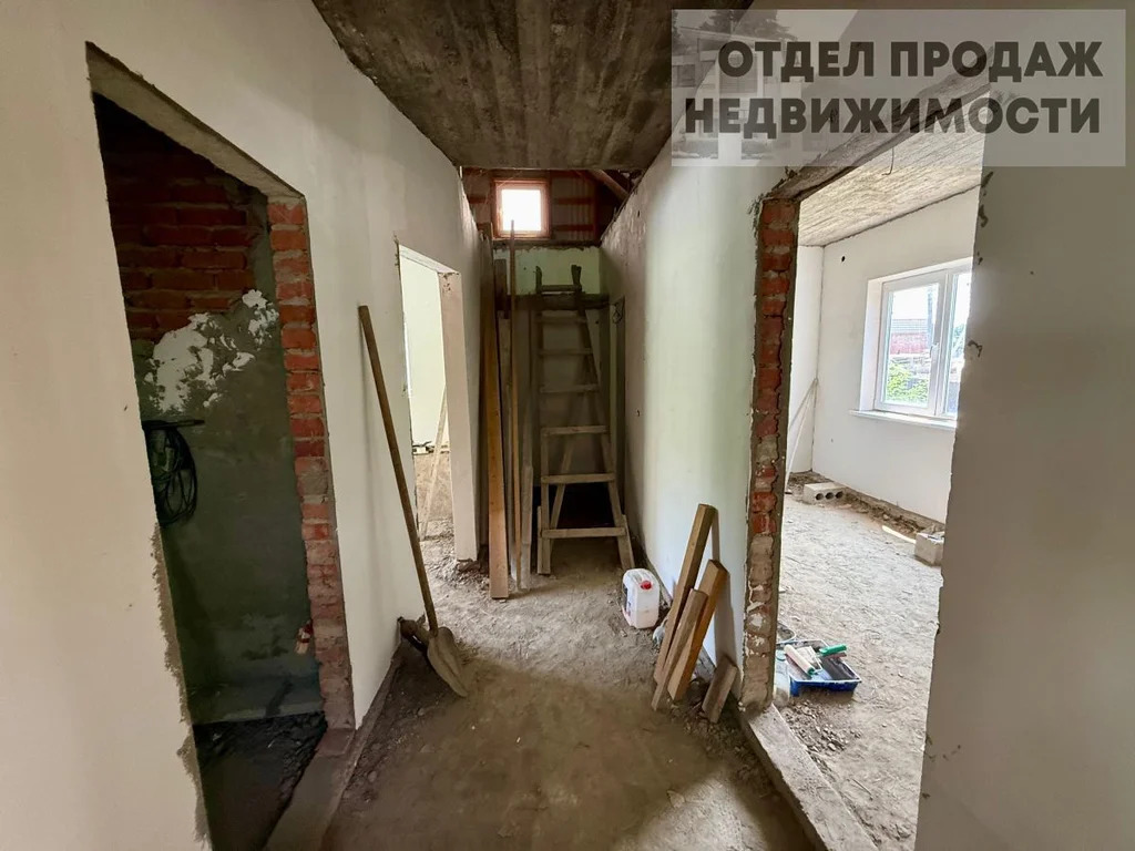Дом возле школы - Фото 2