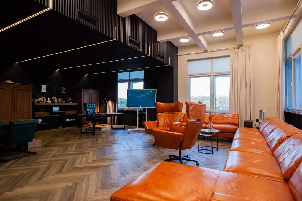 Аренда офиса 1335м2 с кухонной зоной + директорской VIP зоной - Фото 1