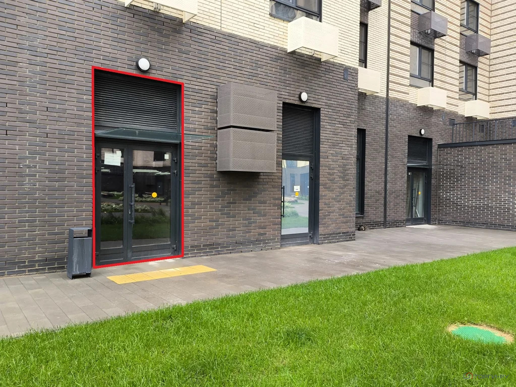 Продажа торгового помещения, ул. Совхозная - Фото 2