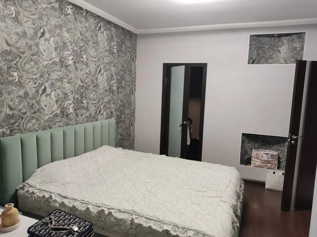 Продам 2-х комн. Квартиру в хорошем районе переделанную в 3-х комн. 62 - Фото 3