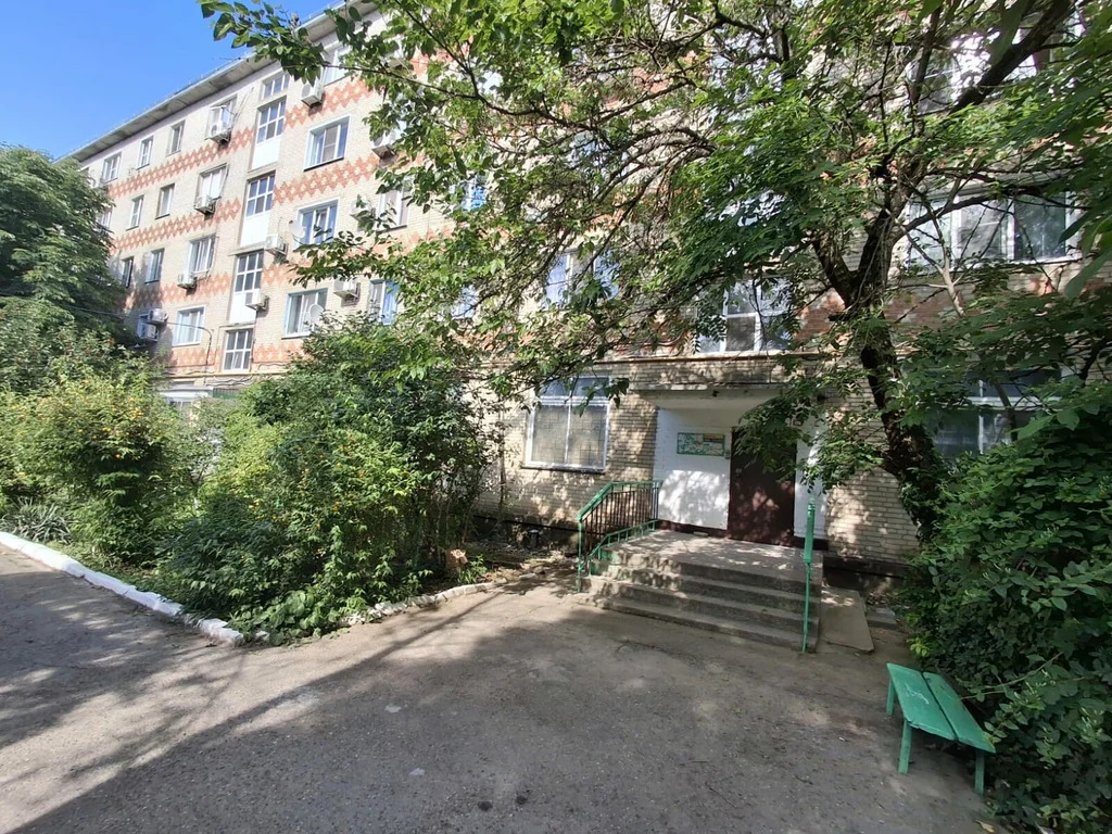 Продажа квартиры, Абинск, Абинский район, Комсомольский пр-кт. - Фото 0