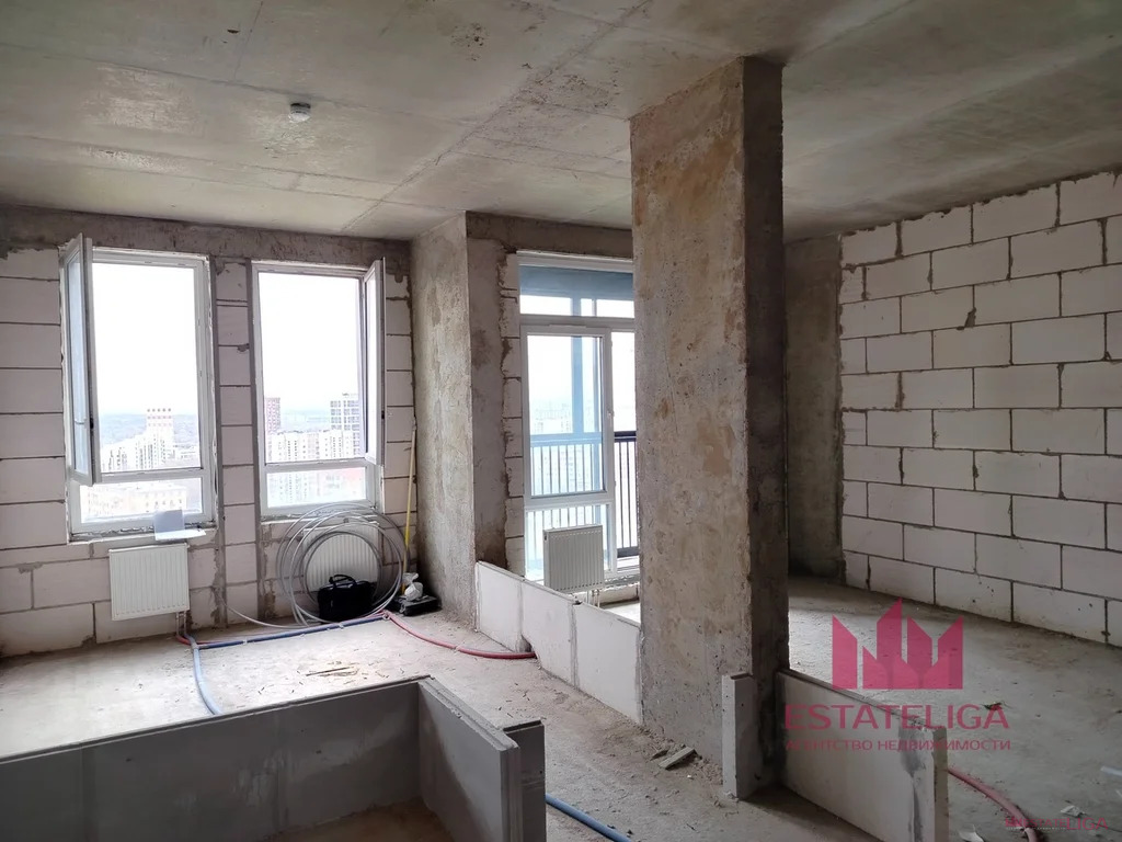 Продажа квартиры, ул. Красных Зорь - Фото 1