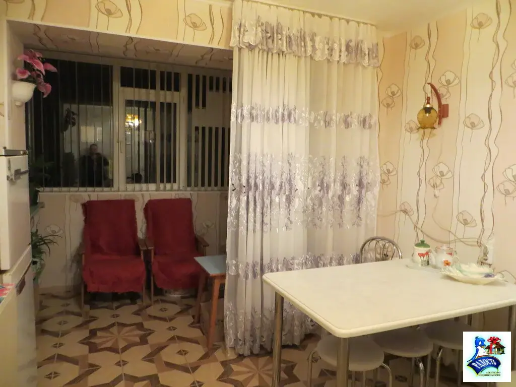 Продам хорошую квартиру с тремя лоджиями. - Фото 9