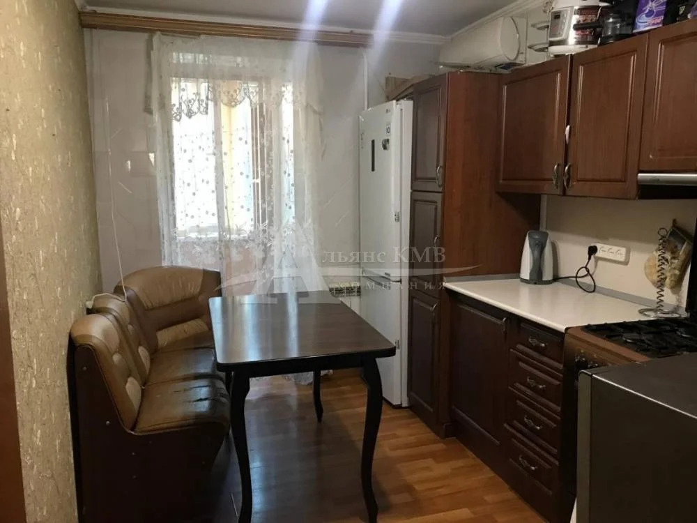 Продажа квартиры, Георгиевск, ул. Быкова - Фото 1