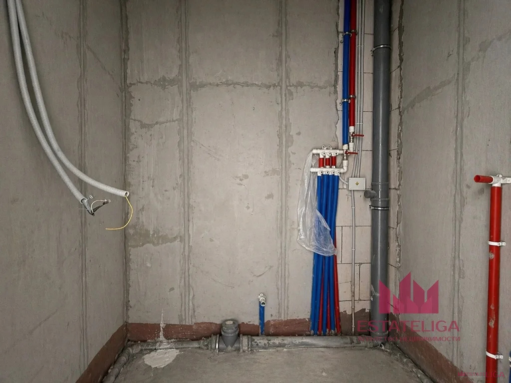 Продажа квартиры, Автомобильный проезд - Фото 3