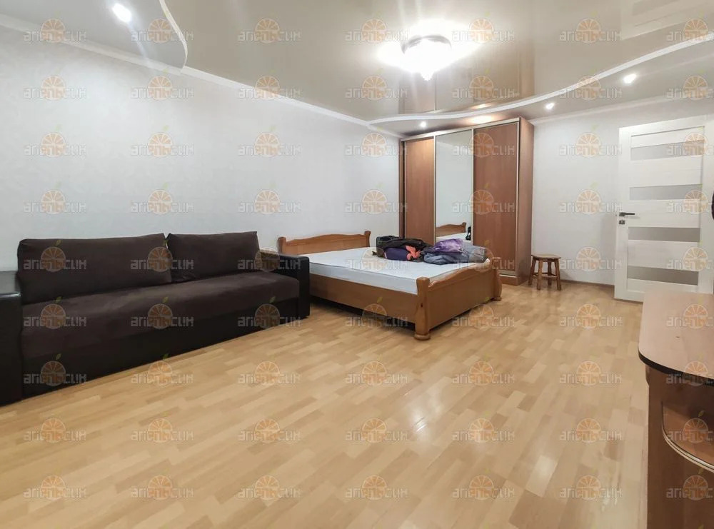 1-комн. квартира - Фото 1