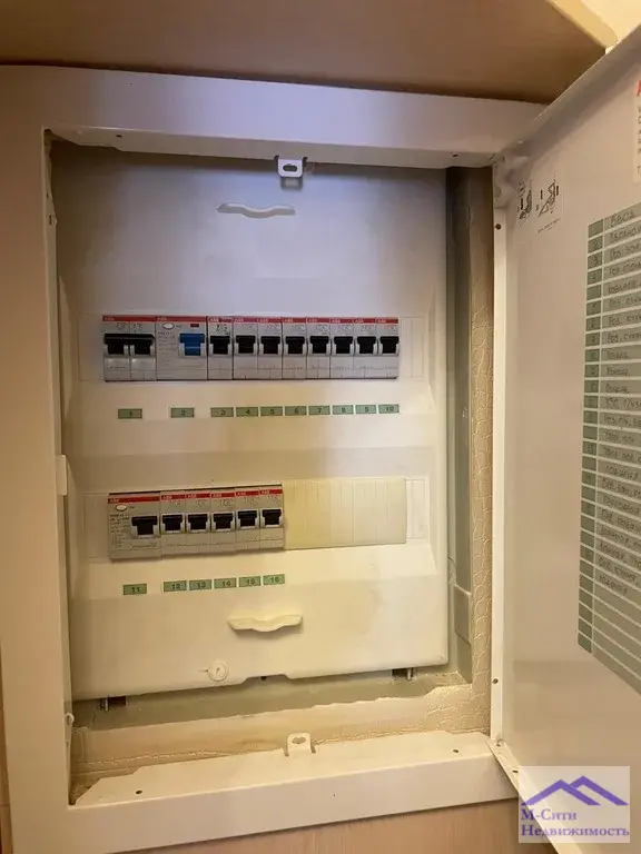 Продам 4-х комнатную квартиру в микрорайоне Маклино г. Малоярославца - Фото 20