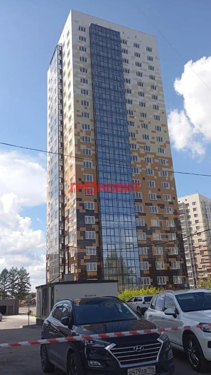 Продажа квартиры, Новосибирск, ул. Коминтерна - Фото 1