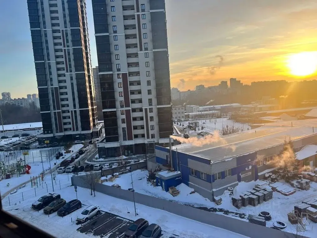 Продаю квартиру-студию 28.5м ул. Родины, 33Бк1, Казань, Татарстан ... - Фото 3