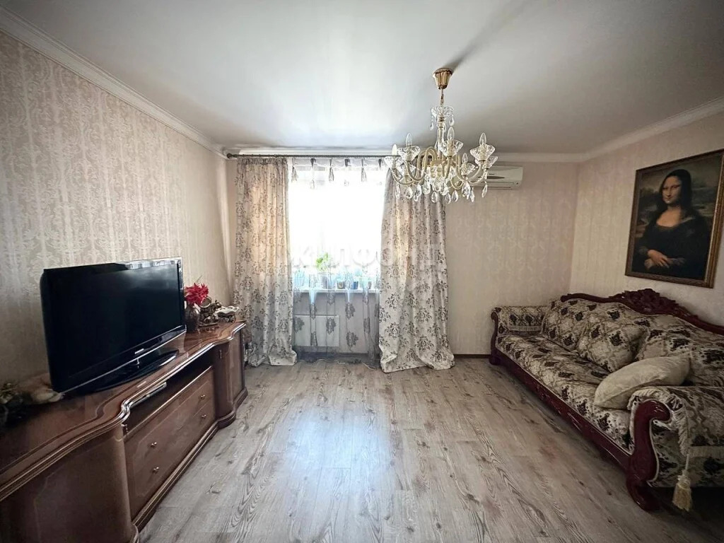 Продажа квартиры, Новосибирск, ул. Выборная - Фото 1