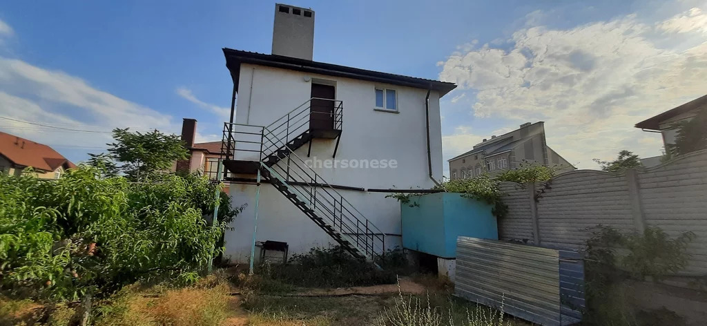 Дом севастополе длительно. Дом на улице рубежная 6 севастополь. Севастополь рабочая 40 дом фото. Дом севастополе длительно. Севастополь ст скалистый 89.